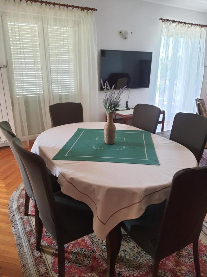 Family House Βίλα Οπατία Εξωτερικό φωτογραφία